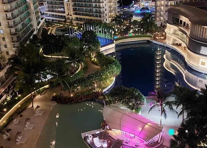 Azure Urban Maui Tower Apartahotel 5*