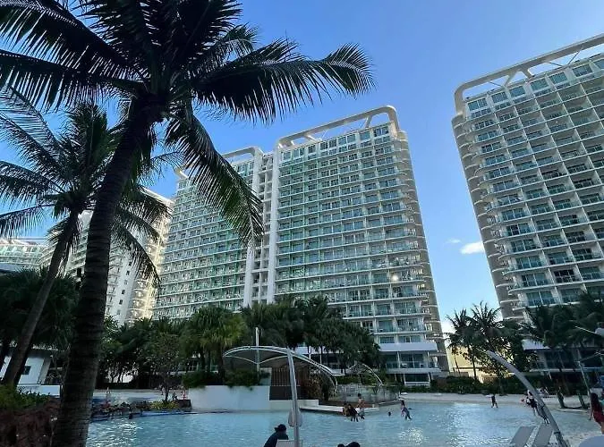 Azure Urban Maui Tower 5* Manila